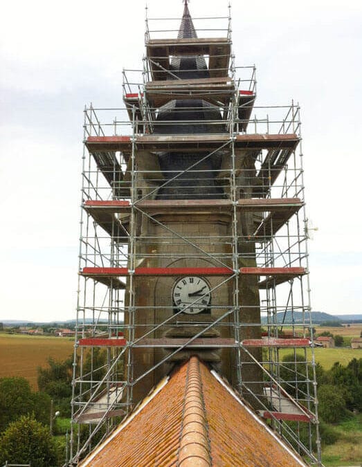 Installation d’un échafaudage multidirectionnel pour églises et clochers